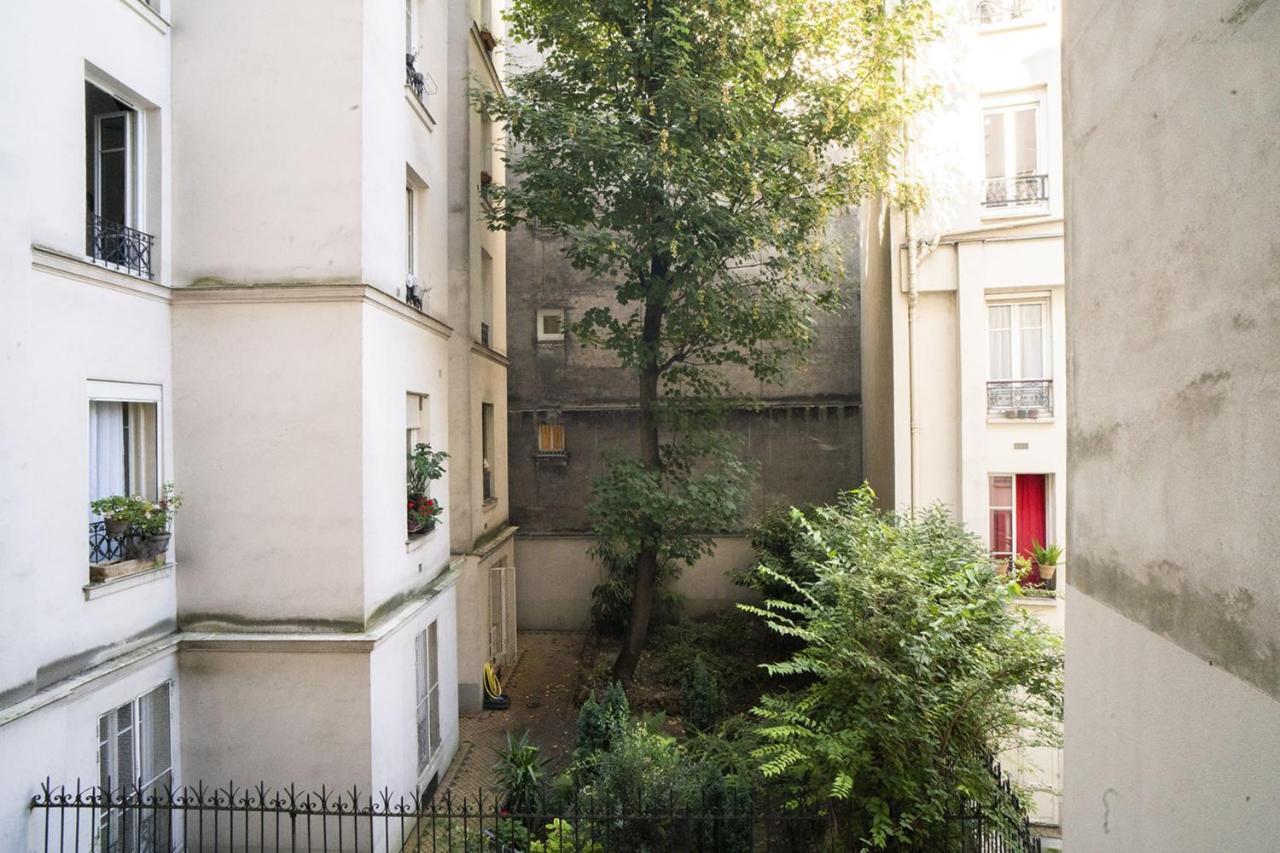 Apartment Near Montmartre Париж Екстер'єр фото
