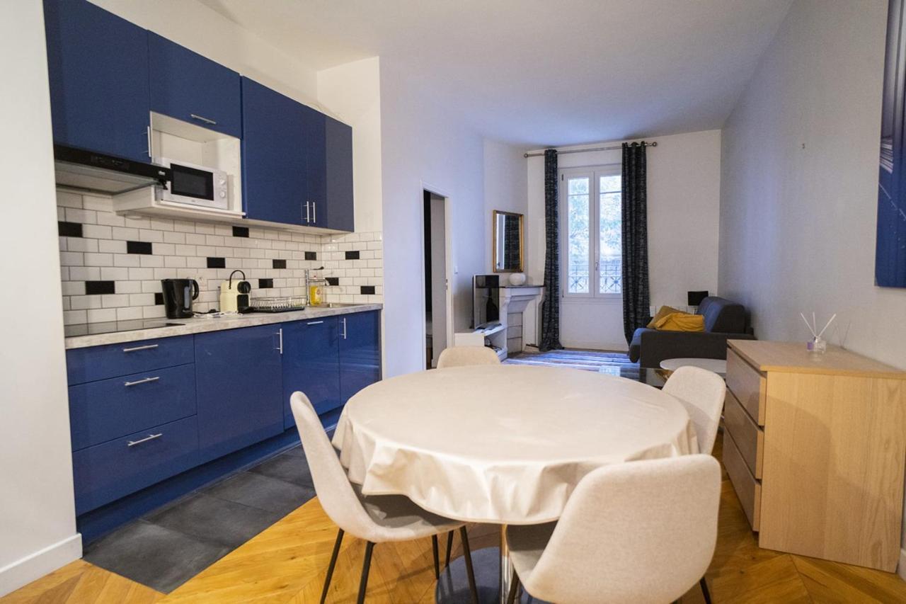 Apartment Near Montmartre Париж Екстер'єр фото